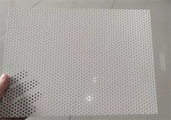 0.8mm Aluminium Geperforeerd Blad AA1060, AA1100, Zwart-witte AA3003